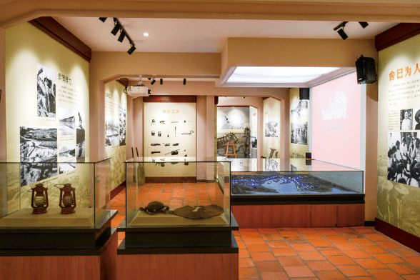 红色游龙江精神展示馆