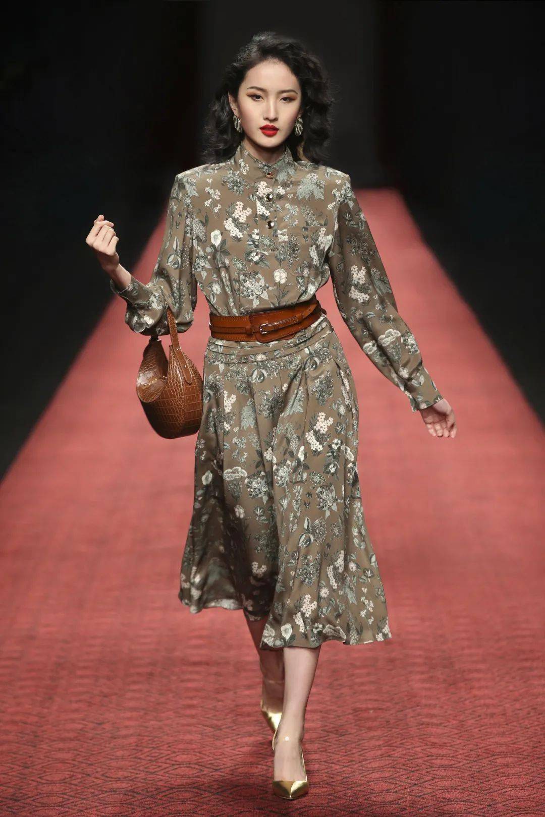 九十年代的港式风情,才是真时髦!