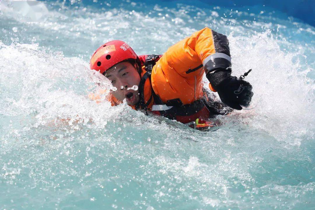 全国水域救援技术教练员培训系列报道十八急流勇进逐浪而行