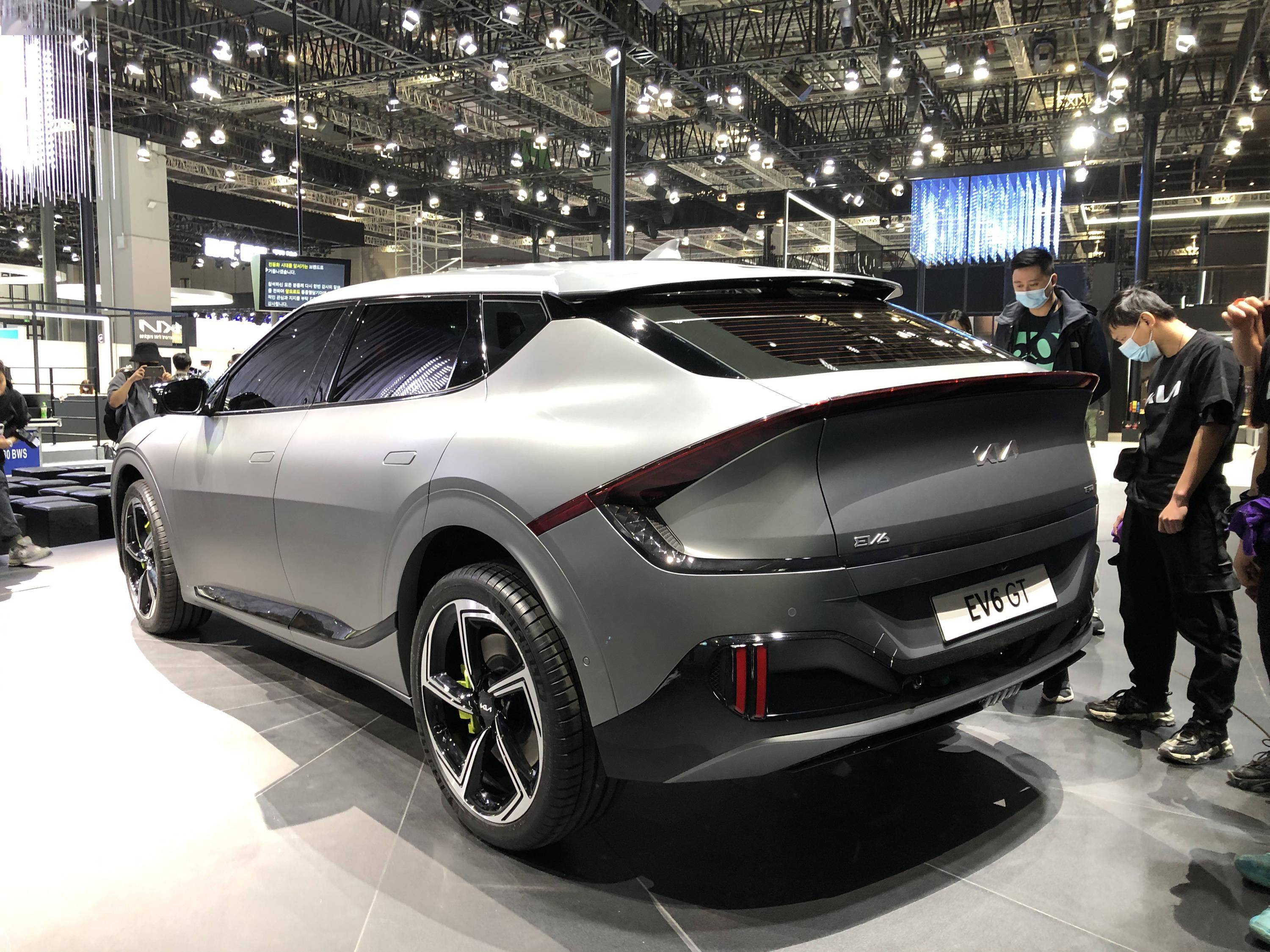 2021上海车展:起亚全新电动车ev6 gt亮相