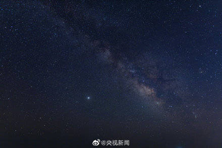 流量|转发提醒！天琴座流星雨 看火流星划破夜空！