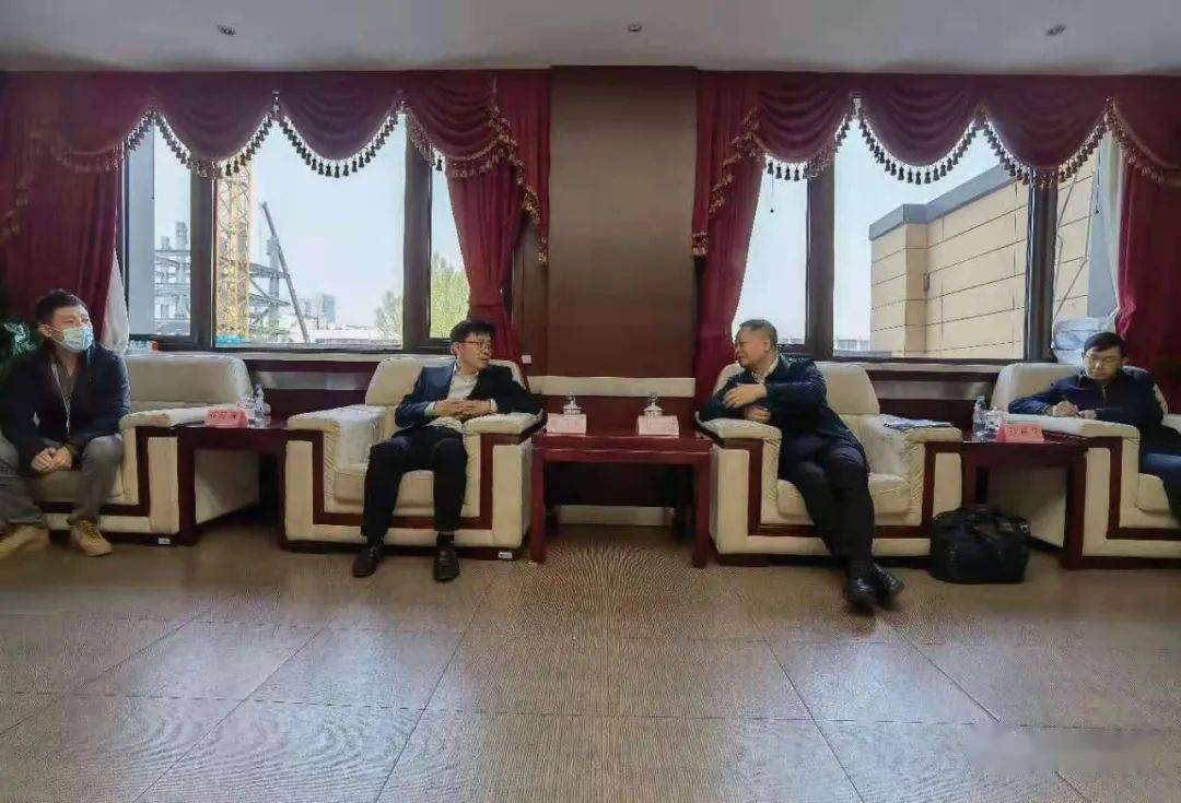 到任近一个月,两位厅长行程公开 做了同样的事