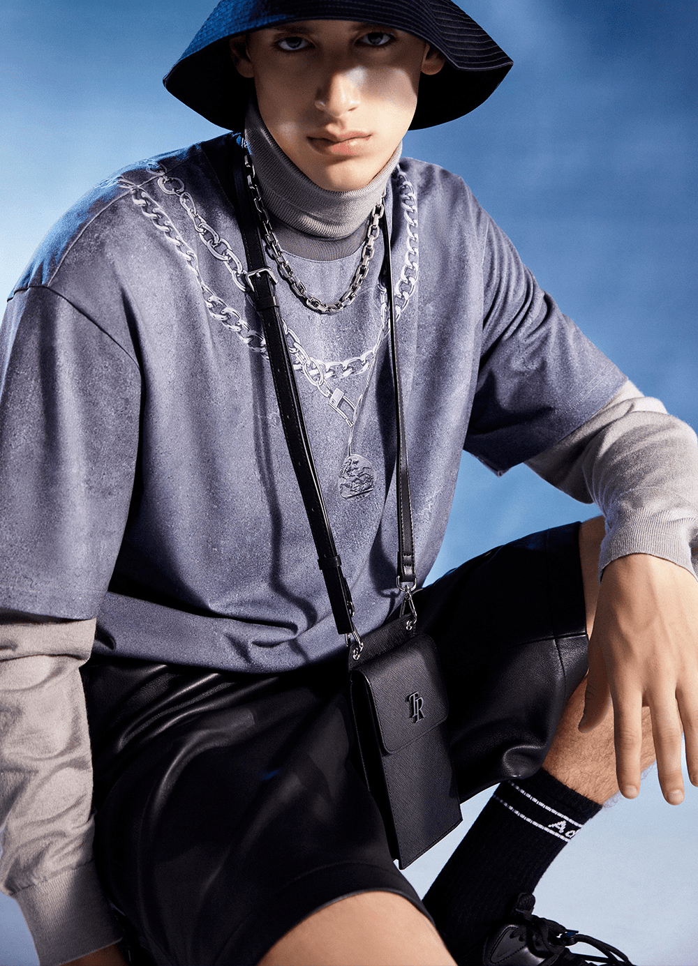 trendiano深海蓝下的金属色有多帅