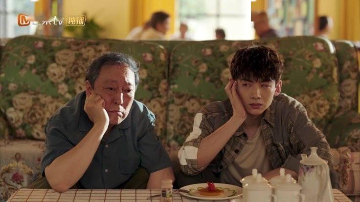 八零九零开播老戏骨给白敬亭吴倩作配没有cp感成最大槽点