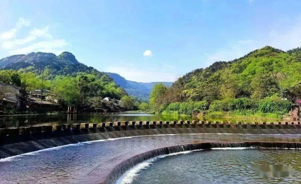 眉山旅游景点大全排名（眉山著名旅游景点）