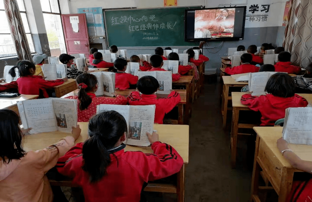 古城区文荣学校,白龙潭小学,大研中心校兴文小学,玉龙县太安完小,永胜