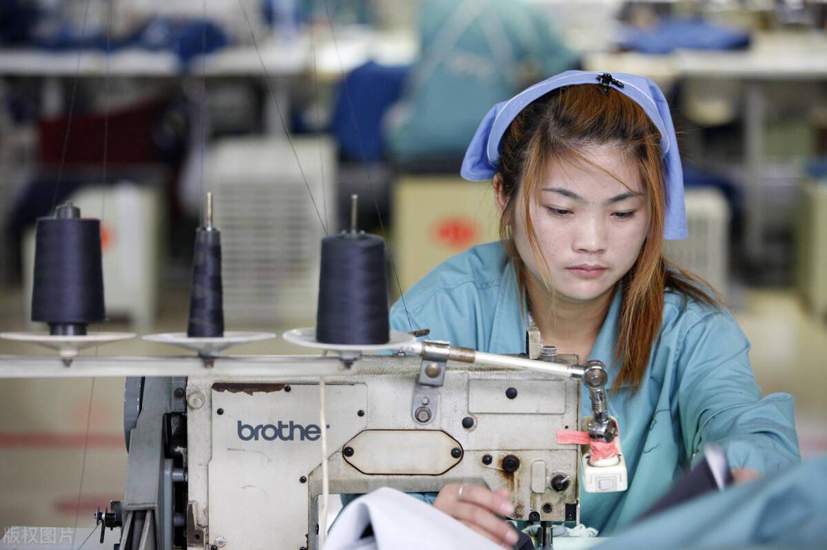 我打工妹工作5年揭露95后拒绝再去工厂打工的原因