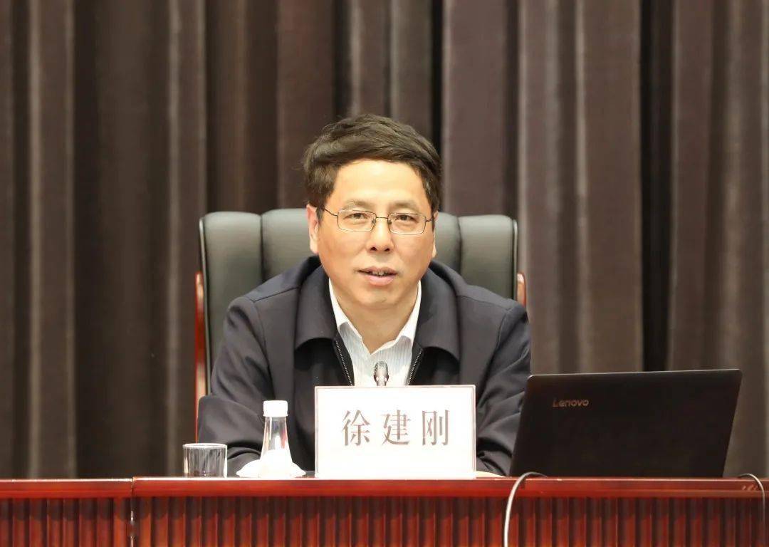 邀请市委党校常务副校长,党史研究领域知名专家徐建刚教授作题为