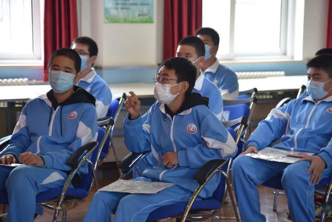 潭柘寺文化活动送校园党史传承聚人心