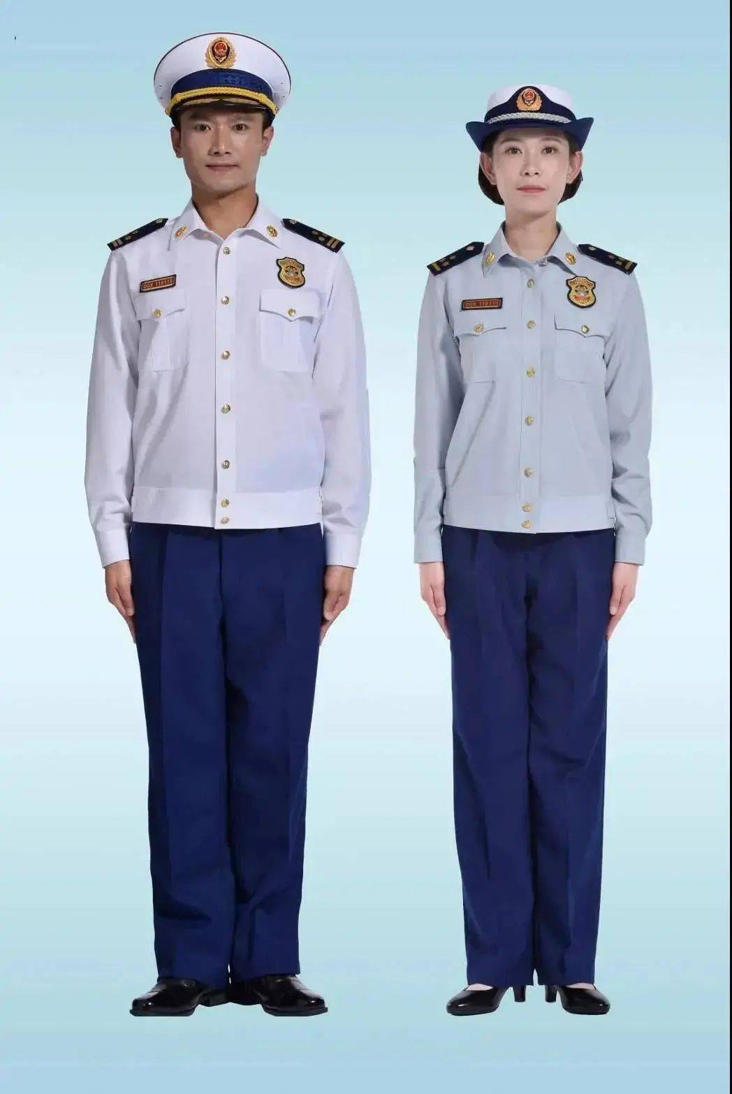 假消防员穿着假制服向你兜售假的消防产品_常服