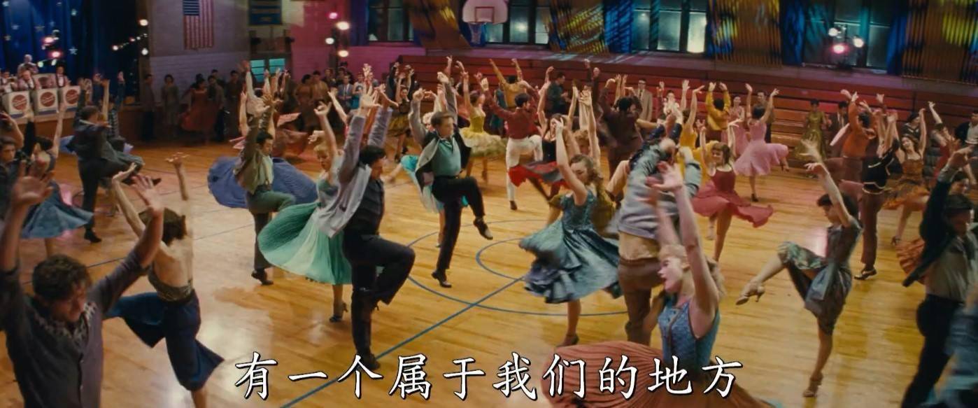 斯皮尔伯格翻拍《西区故事》首曝预告 歌舞中的帮派斗争_托尼·库什纳