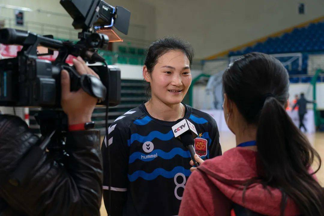 省队市办创佳绩江苏队勇夺全国女子手球锦标赛五连冠