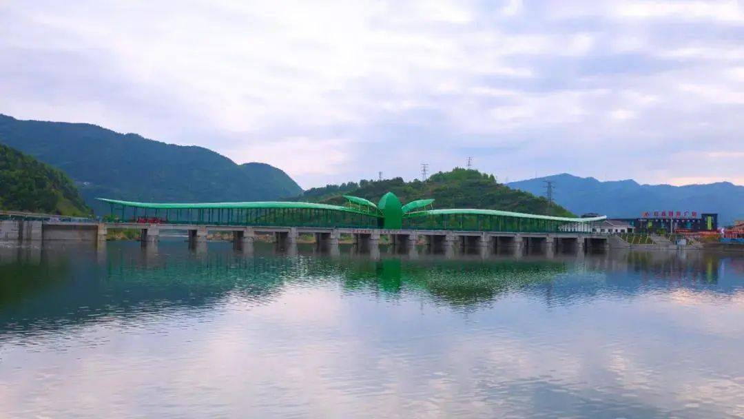 旺苍的红桥绿桥凭什么出圈