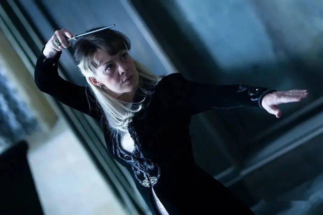 在生命最后一刻劝丈夫重新寻找真爱,她一生短暂却活得无比敞亮