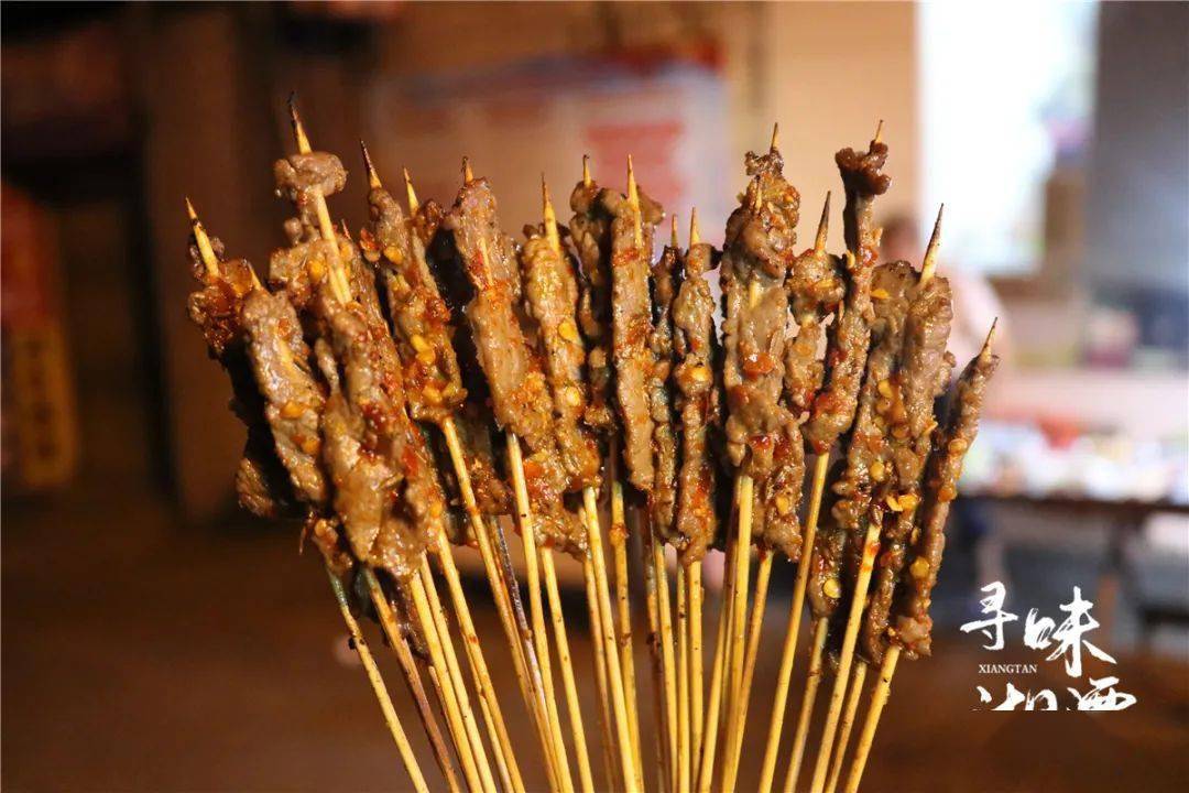 藏在岚园路巷子里的老倌子烧烤牛肉串每次点500才过瘾夜宵地图第⑥期