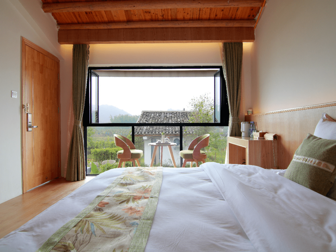 可带狗狗的古村民宿适合26人位于惠州市龙门县群山环绕河流穿梭一派