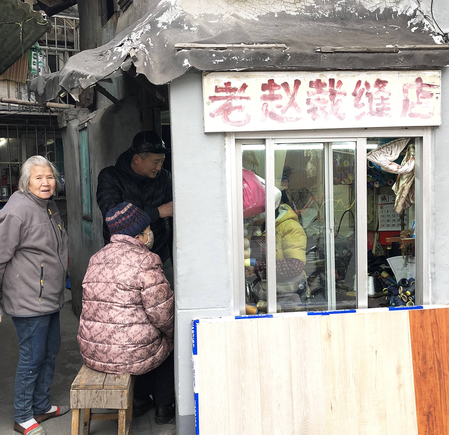 生活|食聊｜流浪猫咪咪奇遇记：遇见一群省钱买打折食物的年轻人