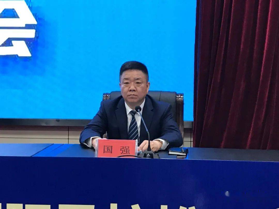 尊敬的谢义市长,各位领导,媒体朋友们:大家上午好!