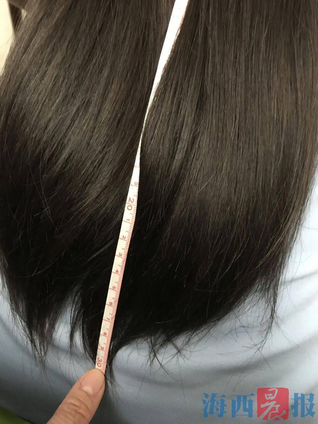 厦门13岁女孩一刀剪断蓄了3年的长发……背后原因太暖了!