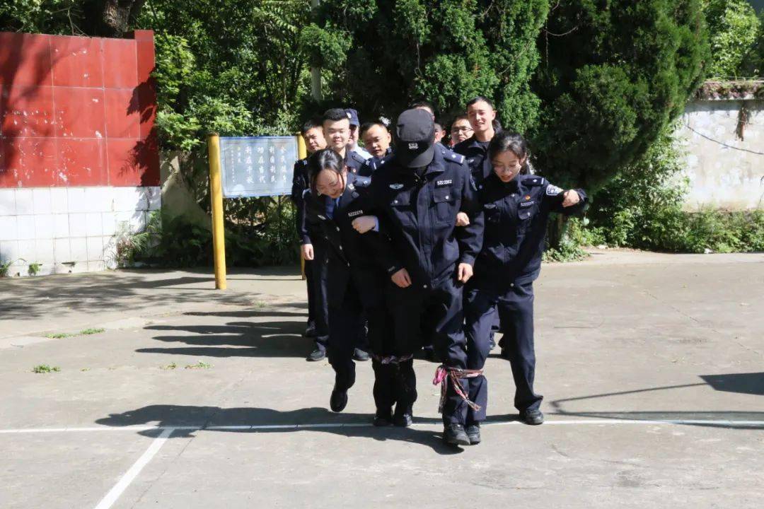 贵州省太平监狱组织开展"青春向党,奋斗强国"主题团日活动
