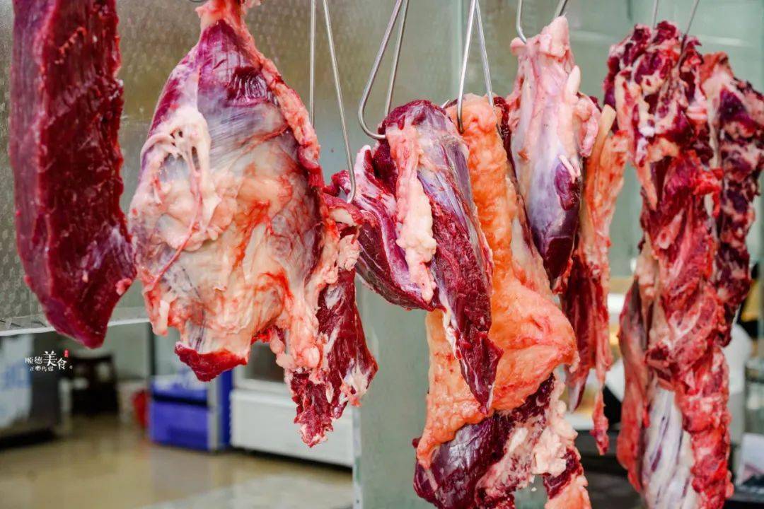 潮汕全牛宴杀进顺德了每天一头牛不吃隔夜肉还有炭烤鲜牛肉串