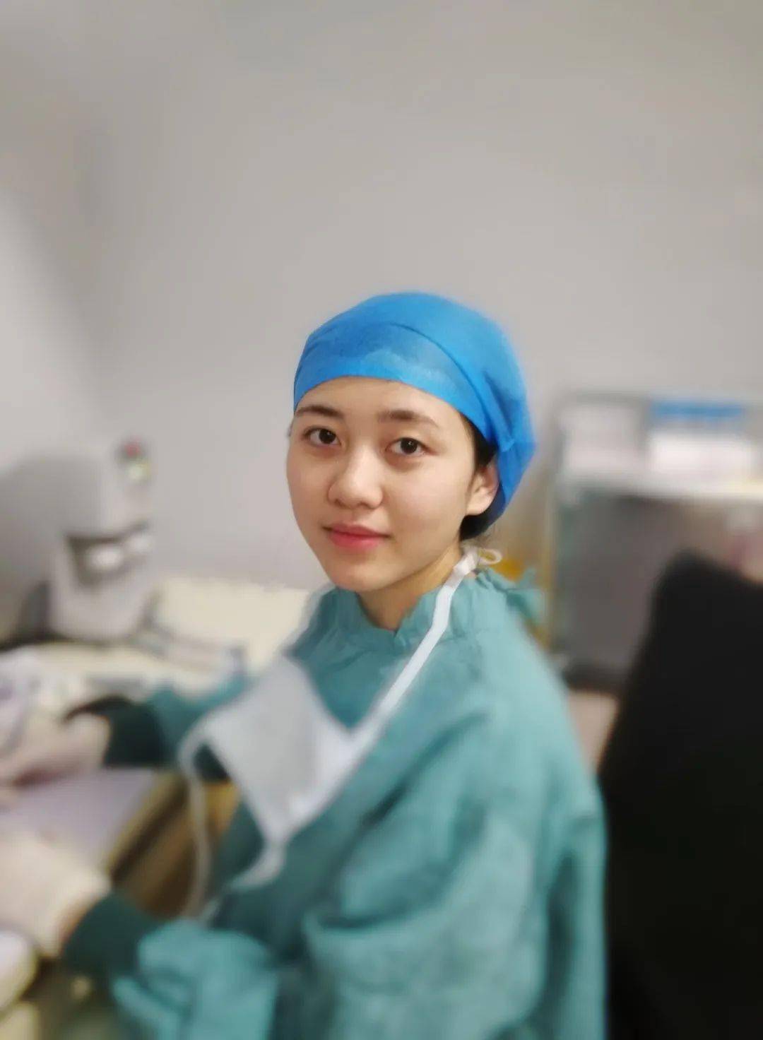 闪亮的青春丨90后党员肖扬帆援鄂护士战疫的53天