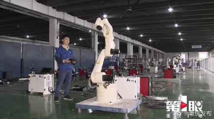 信息|重庆已拥有机器人企业和研发机构超300家