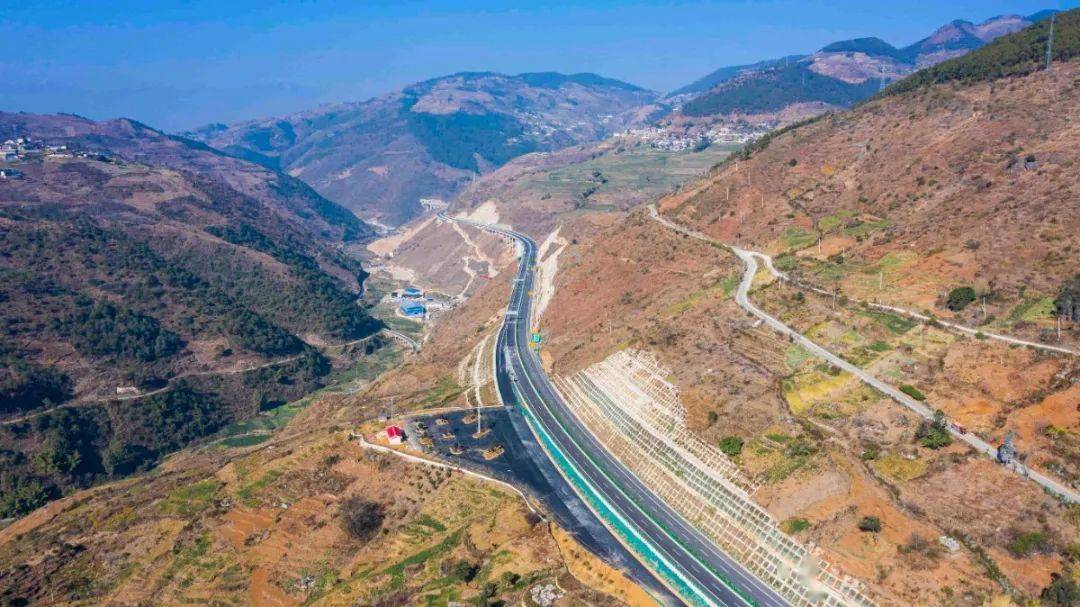 沿着高速看保山之七沿着高速看保山保泸高速