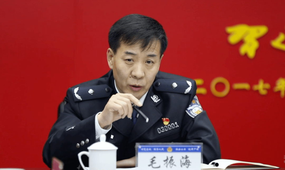 毛振海副市长调研刑警食药环和法制工作