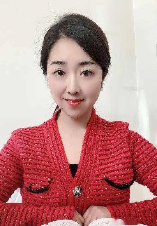 油脉声线周文婷捕云人组诗