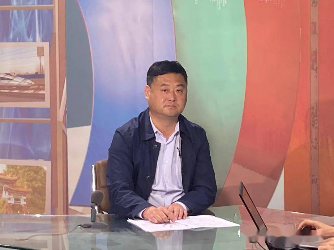 怀远县人民政府副县长刘明介绍,征迁拆违和城市大建设工作与市民生活