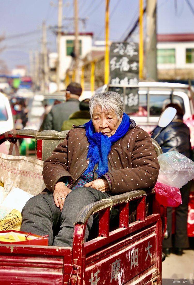 100张摄影图片,记录洛阳女士的生活场景,祝福母亲节快乐