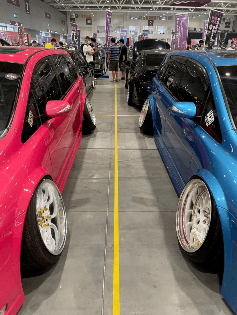 2021深圳国际改装车展 不是一般辣眼睛!