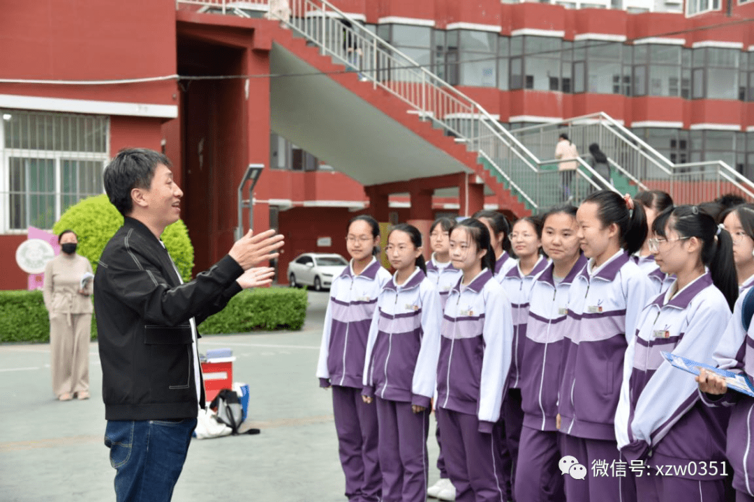 唯有青年,方成脊梁——新作文杂志社党小组团队走进太原市第二外国语