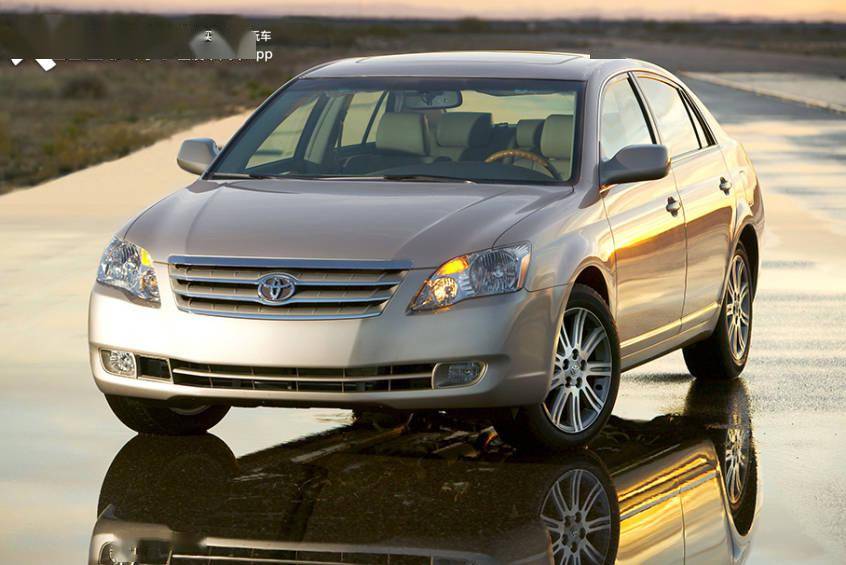 在2005年1月的北美车展上,第三代亚洲龙向公众亮相,并于次月开始销售