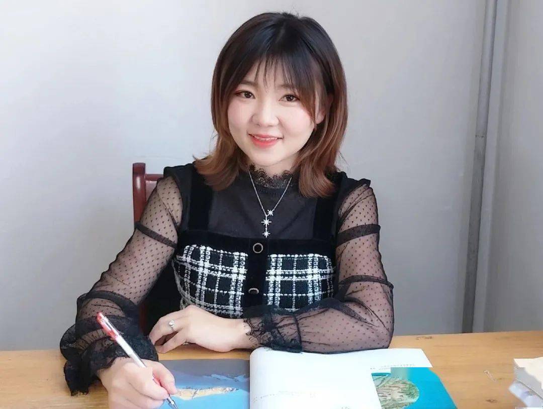 秋实中学西校区2021年毕业结业年级教师风采展示