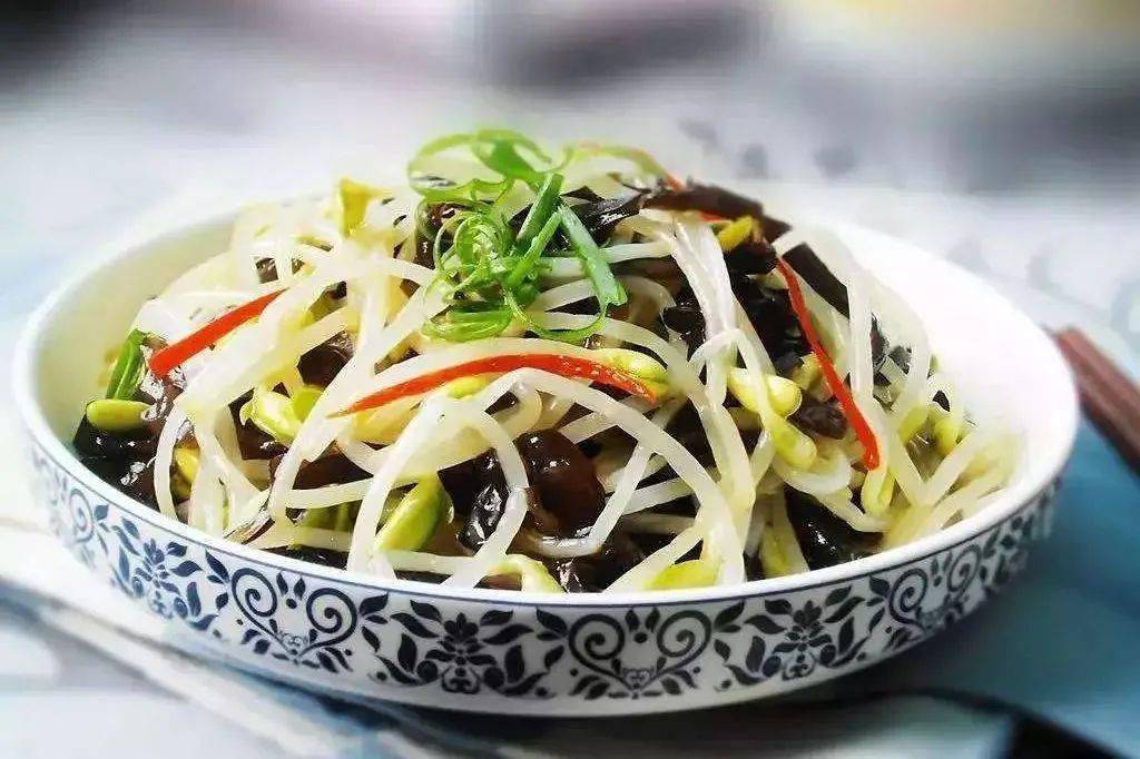 保胃健康 | 黄豆芽、黑豆芽、绿豆芽:调理好脾胃,该吃哪一种?
