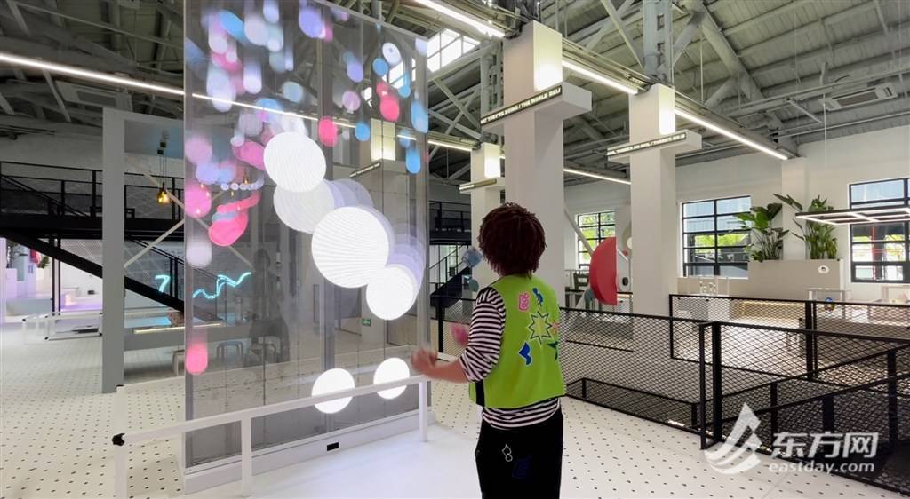 透过玻璃看大千世界 上海最酷儿童博物馆升级归来