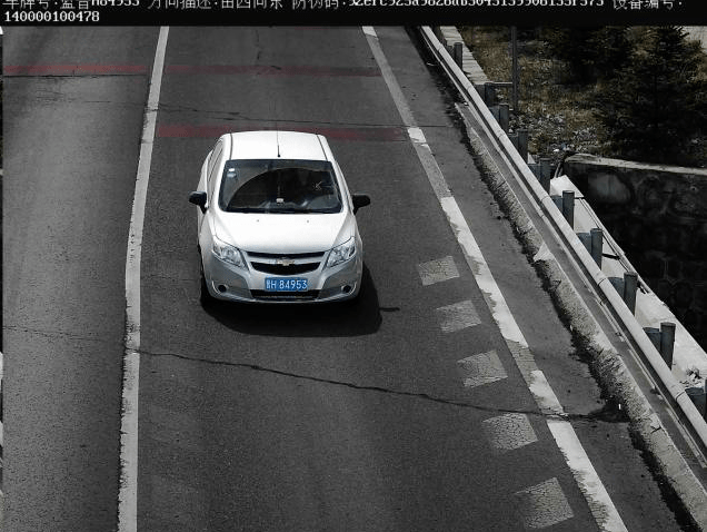 忻州:超速,不系安全带,抽烟···这些车辆被高清抓拍了