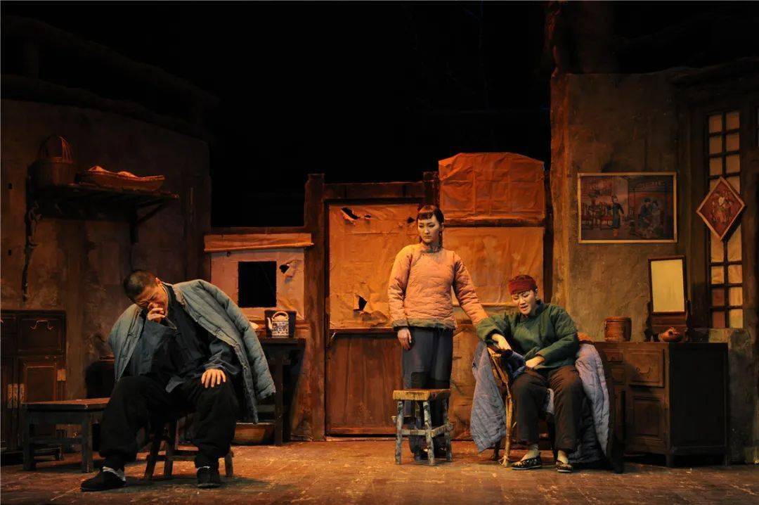 骆驼祥子迎来百场演出地道京味儿展现老北京人情