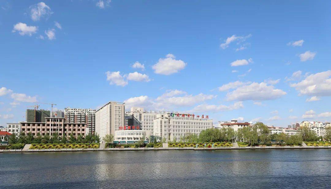 凤城市中心医院新冠肺炎疫情防控期间就诊公告