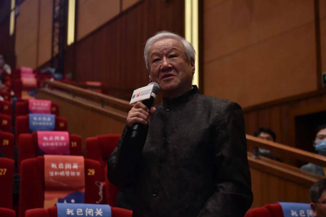 陆小雅导演作品回顾顺利开幕