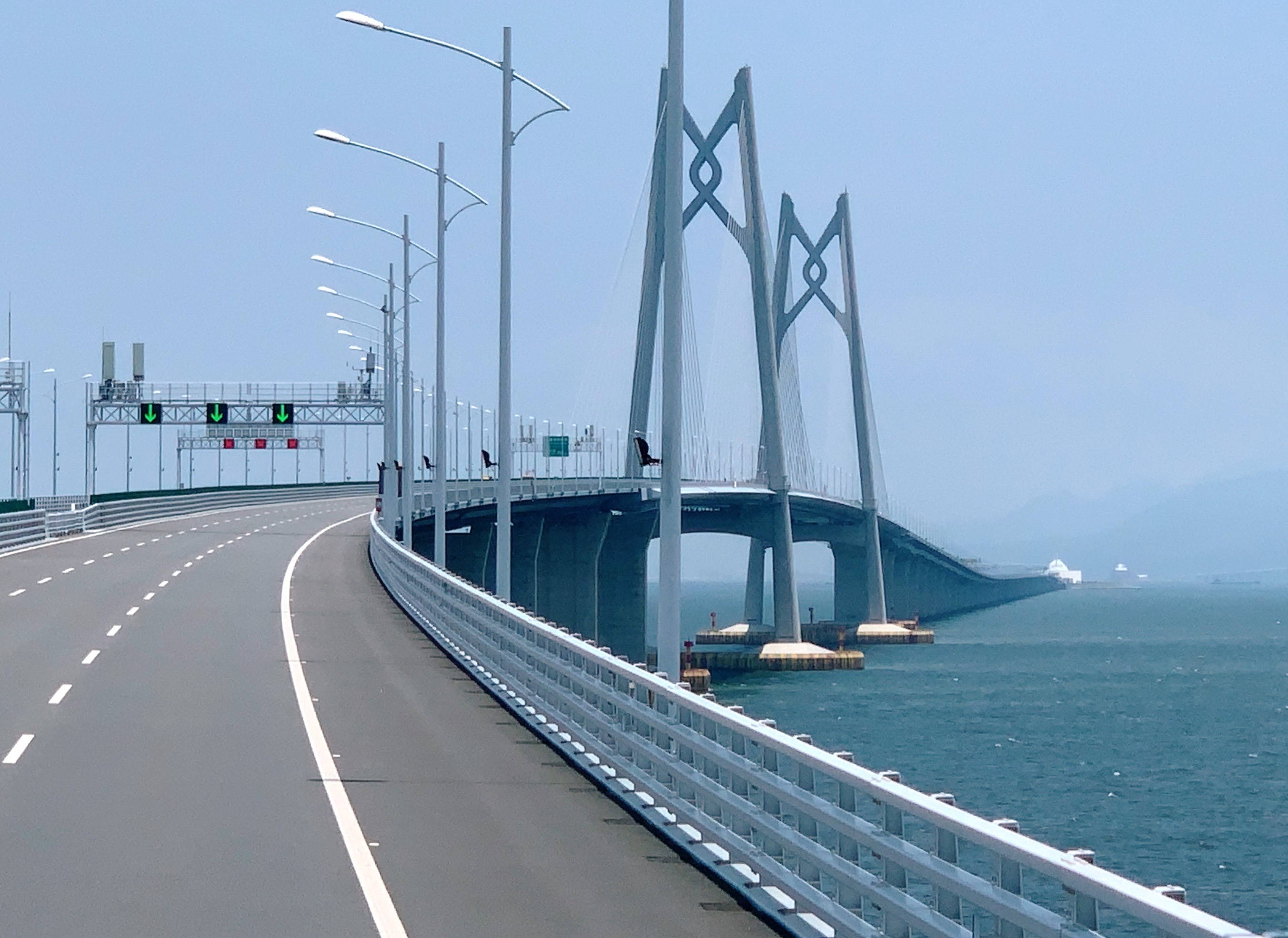 港珠澳大桥全景图片