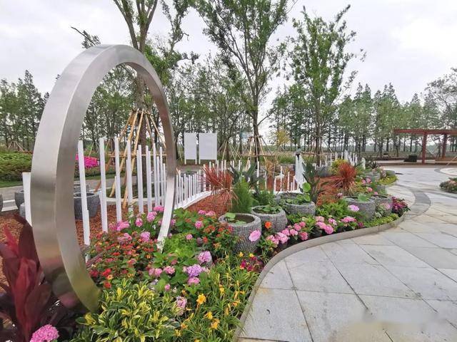 第十届花博会 | 中国花卉协会分支机构室外展区惊艳亮相