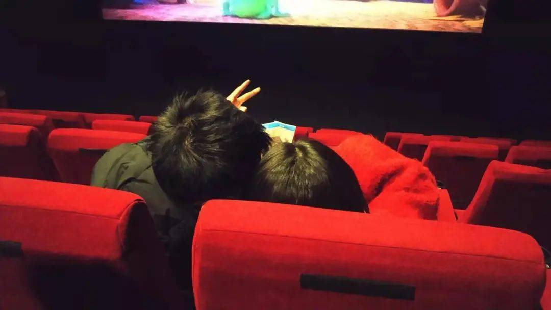 中山堂电影院内,用电影发声,共度浪漫时光.