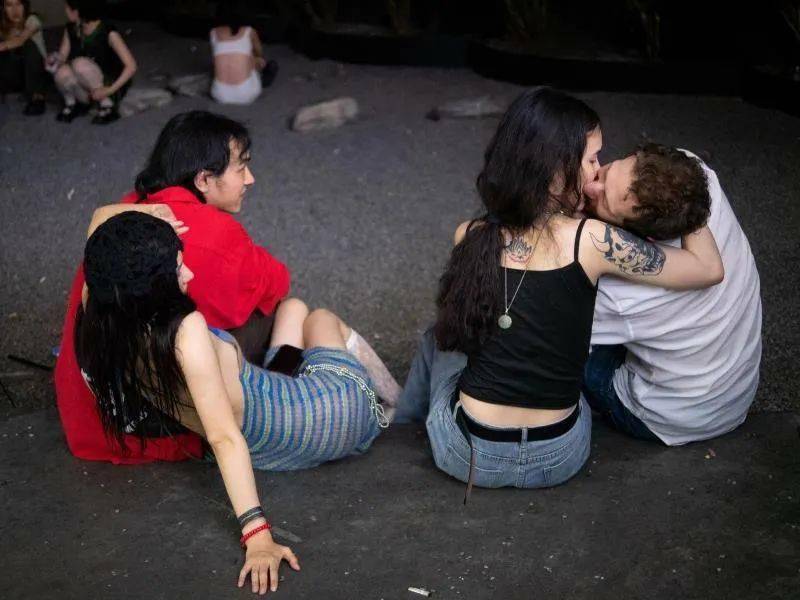 图片[5]-夜醉上海以及若干“灵魂拷问” -勤劳de小懒熊作品-芙莉妹