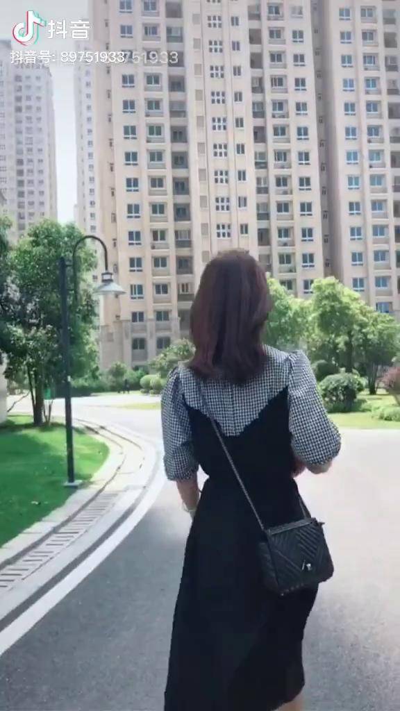 最美的场景不是人生若只如初见而是蓦然回首的时候你一直都在背影