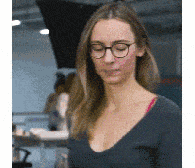 2f550424b4ef41a398b3a31c8340625c.gif