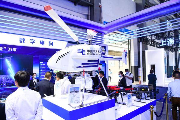 机器人|创新科技闪耀数博会