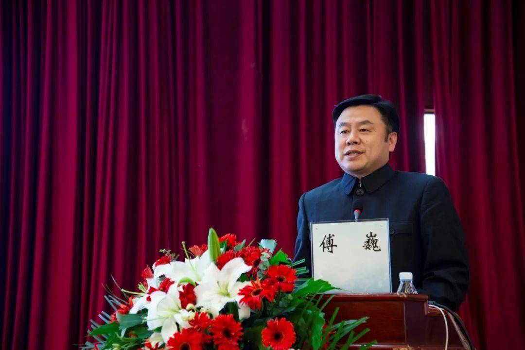 傅巍博士代表全国脑心同治专业委员会发言,首先对恩施州医学会脑心